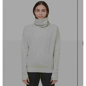 Lululemon Gray Go Forward Pullover  Turtleneck Sweatshirt Size 10